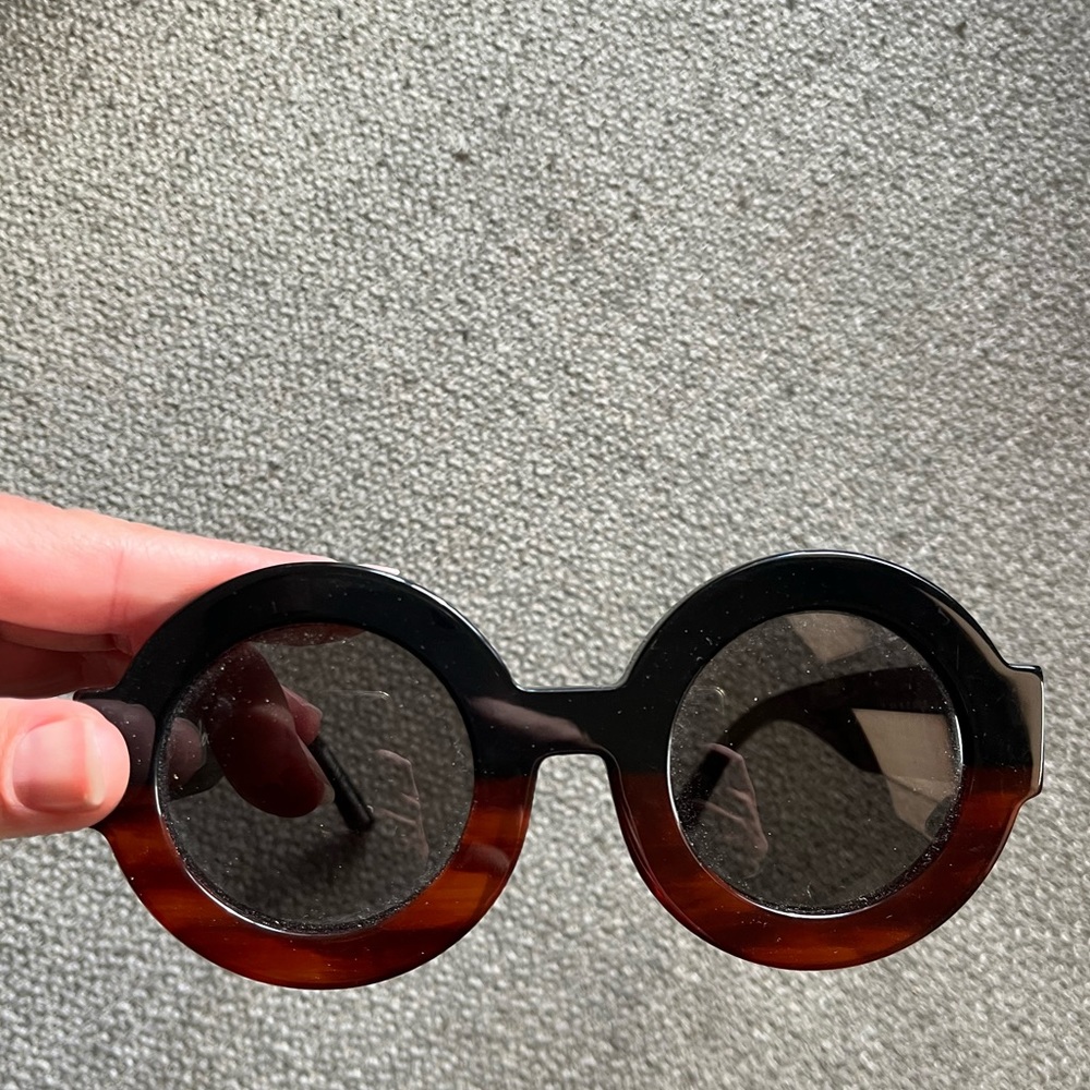 Scapula sunglasses